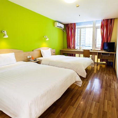 7Days Inn Zhuhai North Railway Station Jinding المظهر الخارجي الصورة